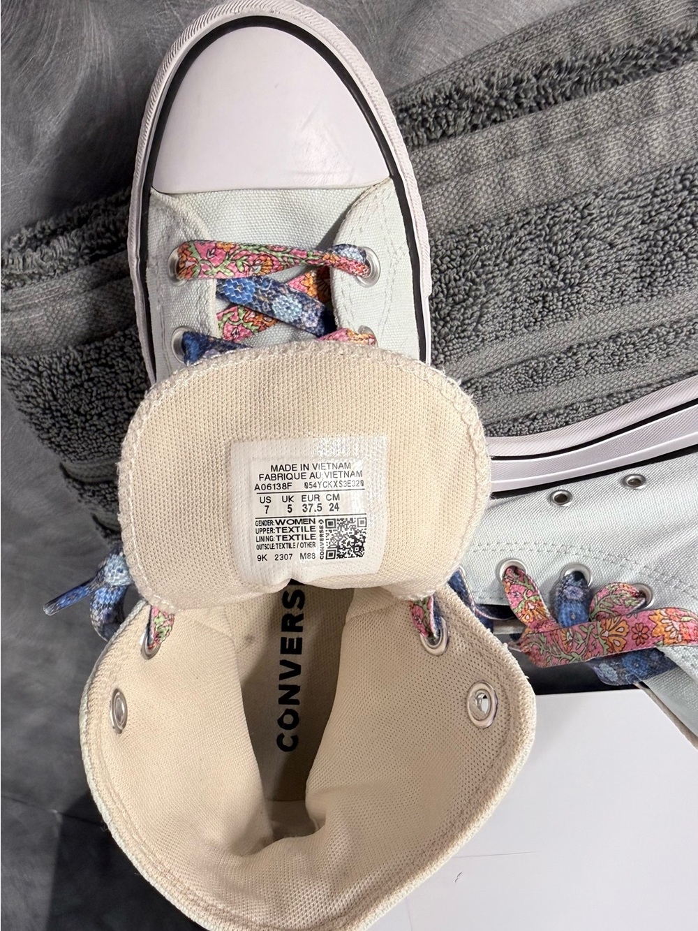 Converse High Top Sneakers in light mint color with Multicolor Patterned Laces - Picture 13 of 16